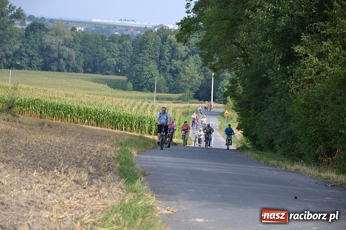 Zdjęcie w galerii na portalu naszraciborz.pl: Z Tworkowa do Roszkowa, czyli kolejny rajd Utexu i Gminy Krzyżanowice wiadomości z regionu