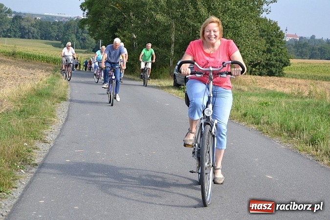 Zdjęcie w galerii na portalu naszraciborz.pl: Z Tworkowa do Roszkowa, czyli kolejny rajd Utexu i Gminy Krzyżanowice wiadomości z regionu