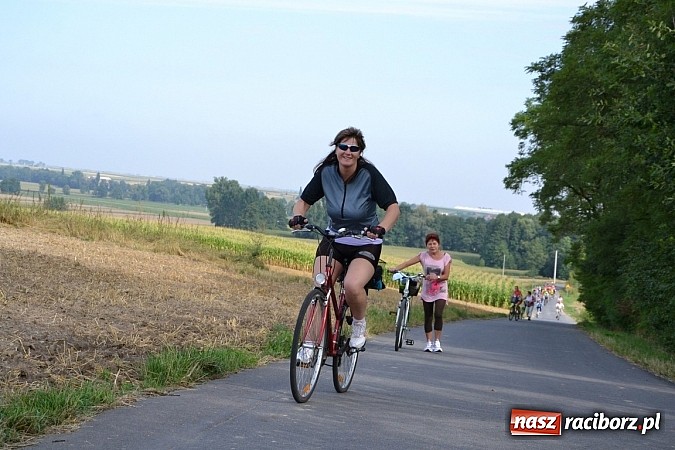 Zdjęcie w galerii na portalu naszraciborz.pl: Z Tworkowa do Roszkowa, czyli kolejny rajd Utexu i Gminy Krzyżanowice wiadomości z regionu