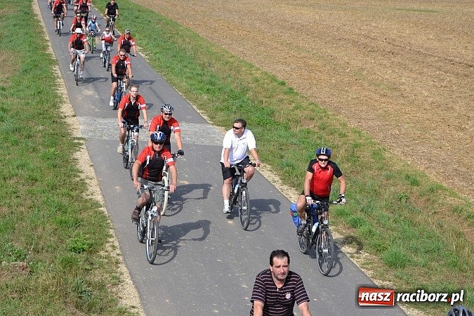 Zdjęcie w galerii na portalu naszraciborz.pl: Z Tworkowa do Roszkowa, czyli kolejny rajd Utexu i Gminy Krzyżanowice wiadomości z regionu