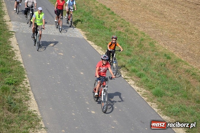 Zdjęcie w galerii na portalu naszraciborz.pl: Z Tworkowa do Roszkowa, czyli kolejny rajd Utexu i Gminy Krzyżanowice wiadomości z regionu