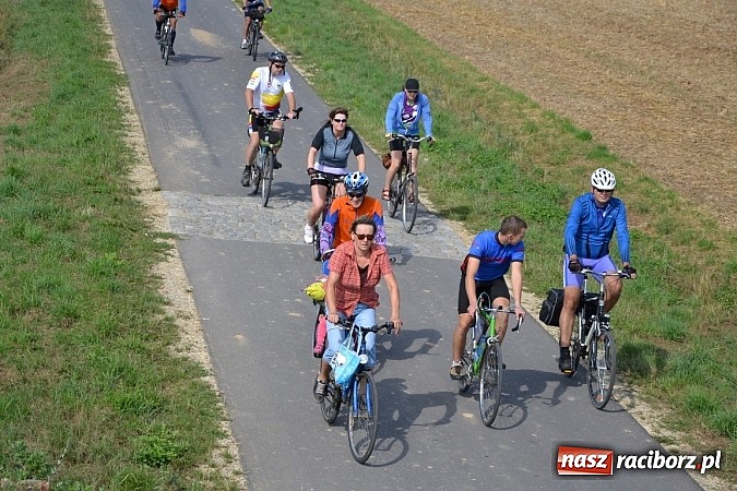 Zdjęcie w galerii na portalu naszraciborz.pl: Z Tworkowa do Roszkowa, czyli kolejny rajd Utexu i Gminy Krzyżanowice wiadomości z regionu