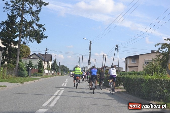 Zdjęcie w galerii na portalu naszraciborz.pl: Z Tworkowa do Roszkowa, czyli kolejny rajd Utexu i Gminy Krzyżanowice wiadomości z regionu