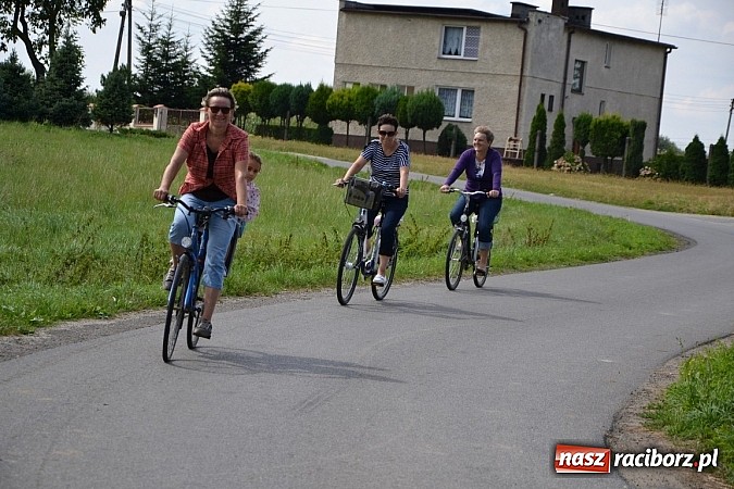 Zdjęcie w galerii na portalu naszraciborz.pl: Z Tworkowa do Roszkowa, czyli kolejny rajd Utexu i Gminy Krzyżanowice wiadomości z regionu