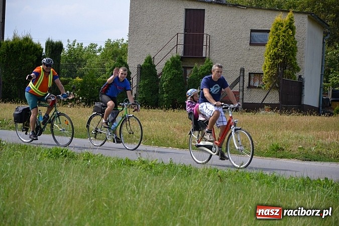 Zdjęcie w galerii na portalu naszraciborz.pl: Z Tworkowa do Roszkowa, czyli kolejny rajd Utexu i Gminy Krzyżanowice wiadomości z regionu