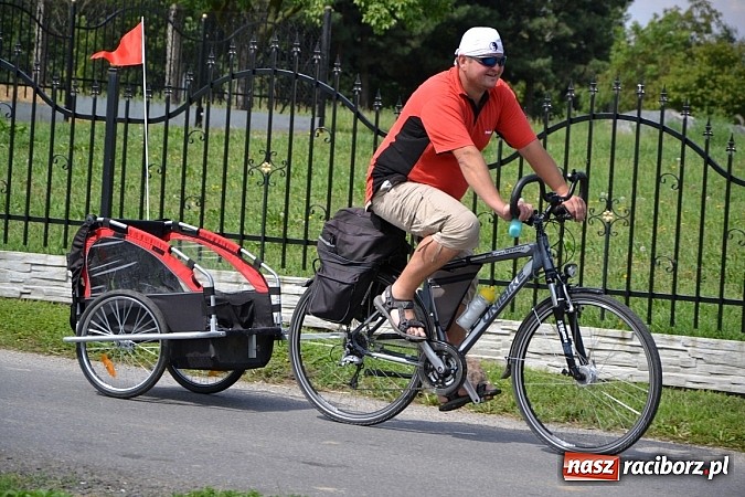 Zdjęcie w galerii na portalu naszraciborz.pl: Z Tworkowa do Roszkowa, czyli kolejny rajd Utexu i Gminy Krzyżanowice wiadomości z regionu