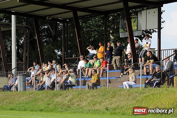 Zdjęcie w galerii na portalu naszraciborz.pl: Cztery bramki Frydryka pogrążyły Krzyżanowice wiadomości z regionu