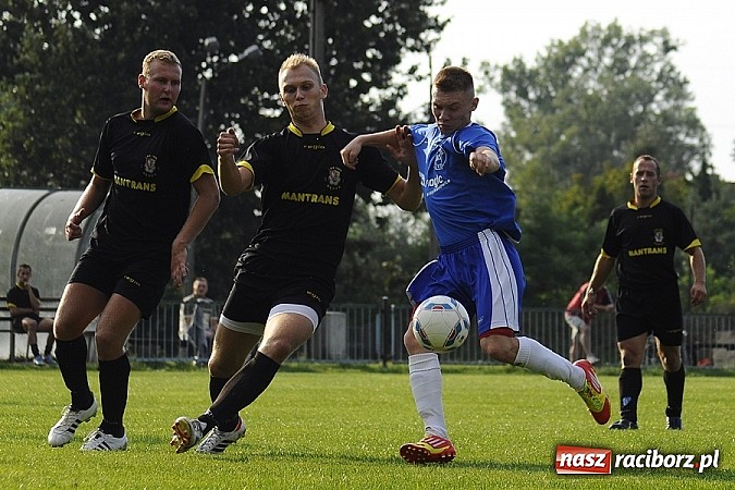 Zdjęcie w galerii na portalu naszraciborz.pl: Cztery bramki Frydryka pogrążyły Krzyżanowice wiadomości z regionu