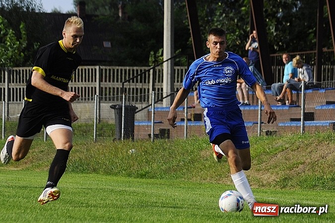 Zdjęcie w galerii na portalu naszraciborz.pl: Cztery bramki Frydryka pogrążyły Krzyżanowice wiadomości z regionu