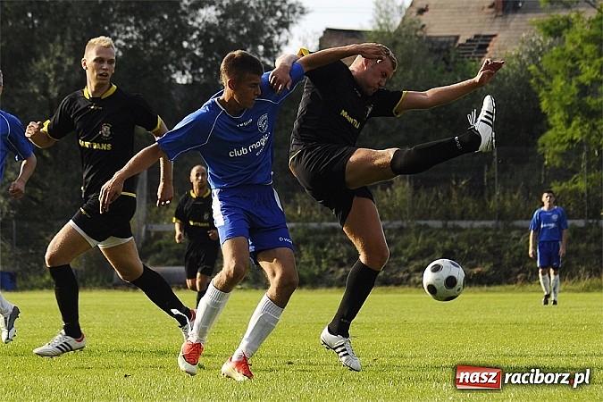 Zdjęcie w galerii na portalu naszraciborz.pl: Cztery bramki Frydryka pogrążyły Krzyżanowice wiadomości z regionu