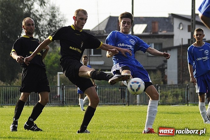 Zdjęcie w galerii na portalu naszraciborz.pl: Cztery bramki Frydryka pogrążyły Krzyżanowice wiadomości z regionu