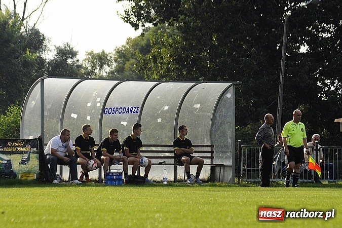 Zdjęcie w galerii na portalu naszraciborz.pl: Cztery bramki Frydryka pogrążyły Krzyżanowice wiadomości z regionu