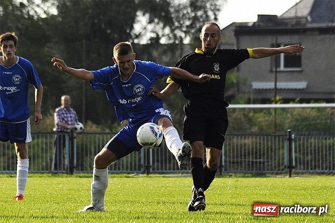 Zdjęcie w galerii na portalu naszraciborz.pl: Cztery bramki Frydryka pogrążyły Krzyżanowice wiadomości z regionu