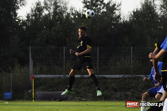 Zdjęcie w galerii na portalu naszraciborz.pl: Cztery bramki Frydryka pogrążyły Krzyżanowice wiadomości z regionu