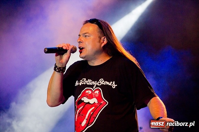 Zdjęcie w galerii na portalu naszraciborz.pl: Marka robi swoje - Oddział Zamknięty zagrał na Memoriale wiadomości z regionu