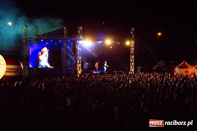 Zdjęcie w galerii na portalu naszraciborz.pl: Marka robi swoje - Oddział Zamknięty zagrał na Memoriale wiadomości z regionu