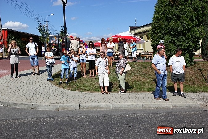 Zdjęcie w galerii na portalu naszraciborz.pl: Święto plonów w Kobyli na wesoło wiadomości z regionu