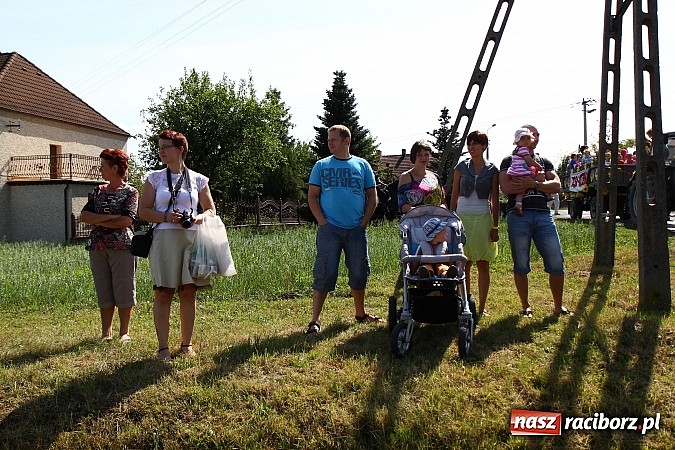 Zdjęcie w galerii na portalu naszraciborz.pl: Święto plonów w Kobyli na wesoło wiadomości z regionu