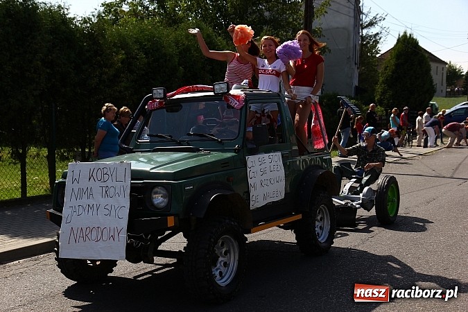 Zdjęcie w galerii na portalu naszraciborz.pl: Święto plonów w Kobyli na wesoło wiadomości z regionu