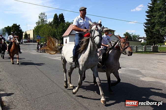 Zdjęcie w galerii na portalu naszraciborz.pl: Święto plonów w Kobyli na wesoło wiadomości z regionu