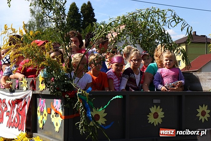 Zdjęcie w galerii na portalu naszraciborz.pl: Święto plonów w Kobyli na wesoło wiadomości z regionu