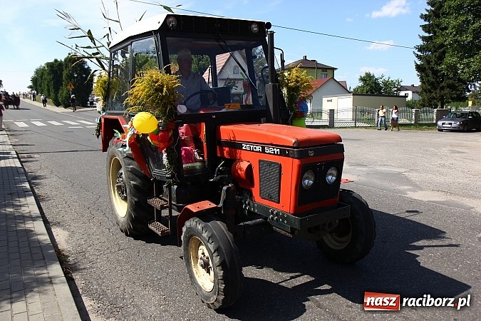 Zdjęcie w galerii na portalu naszraciborz.pl: Święto plonów w Kobyli na wesoło wiadomości z regionu