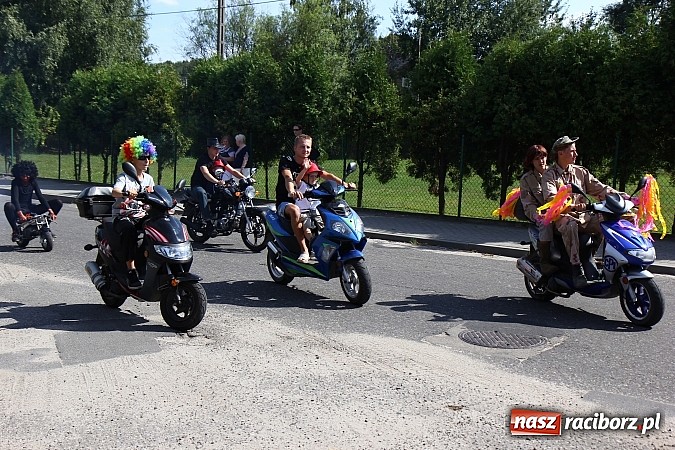 Zdjęcie w galerii na portalu naszraciborz.pl: Święto plonów w Kobyli na wesoło wiadomości z regionu