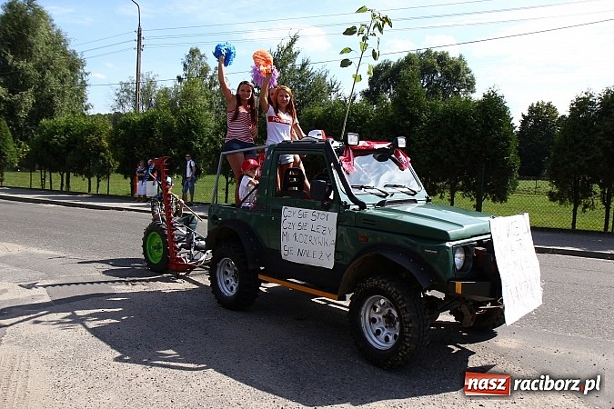 Zdjęcie w galerii na portalu naszraciborz.pl: Święto plonów w Kobyli na wesoło wiadomości z regionu