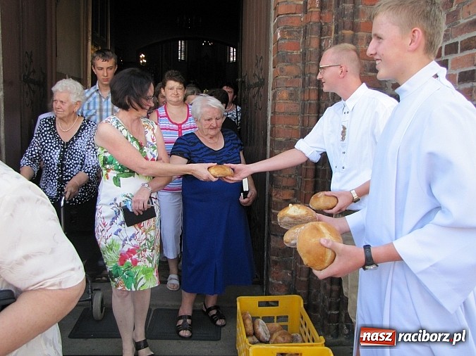 Zdjęcie w galerii na portalu naszraciborz.pl: Święto plonów w Cyprzanowie i Lekartowie wiadomości z regionu