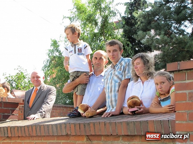 Zdjęcie w galerii na portalu naszraciborz.pl: Święto plonów w Cyprzanowie i Lekartowie wiadomości z regionu