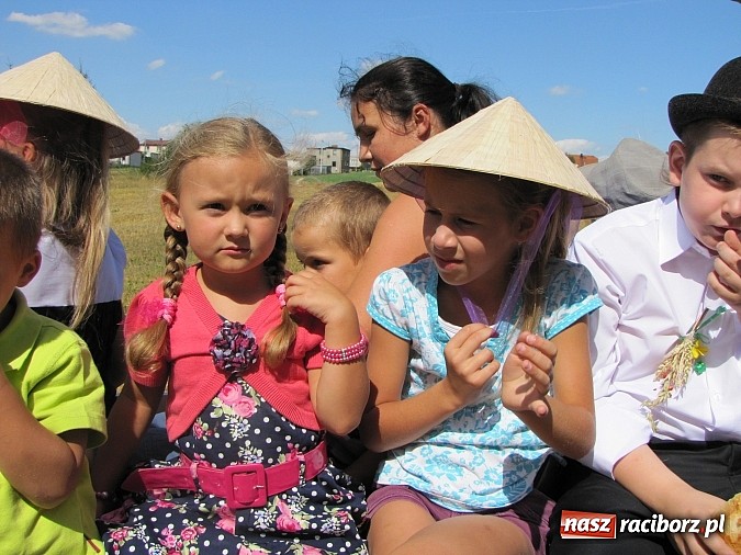 Zdjęcie w galerii na portalu naszraciborz.pl: Święto plonów w Cyprzanowie i Lekartowie wiadomości z regionu