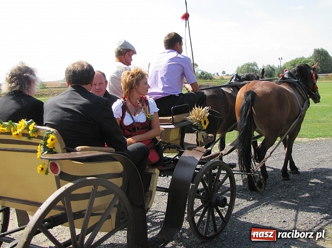 Zdjęcie w galerii na portalu naszraciborz.pl: Święto plonów w Cyprzanowie i Lekartowie wiadomości z regionu