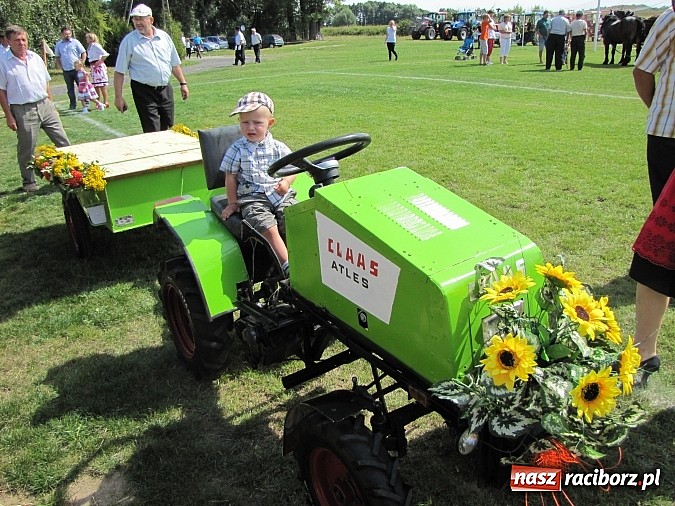 Zdjęcie w galerii na portalu naszraciborz.pl: Święto plonów w Cyprzanowie i Lekartowie wiadomości z regionu