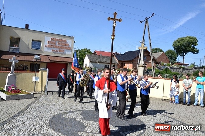 Zdjęcie w galerii na portalu naszraciborz.pl: Dożynki parafialne w Krzyżanowicach wiadomości z regionu