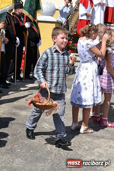 Zdjęcie w galerii na portalu naszraciborz.pl: Dożynki parafialne w Krzyżanowicach wiadomości z regionu