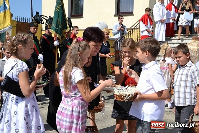 Zdjęcie w galerii na portalu naszraciborz.pl: Dożynki parafialne w Krzyżanowicach wiadomości z regionu
