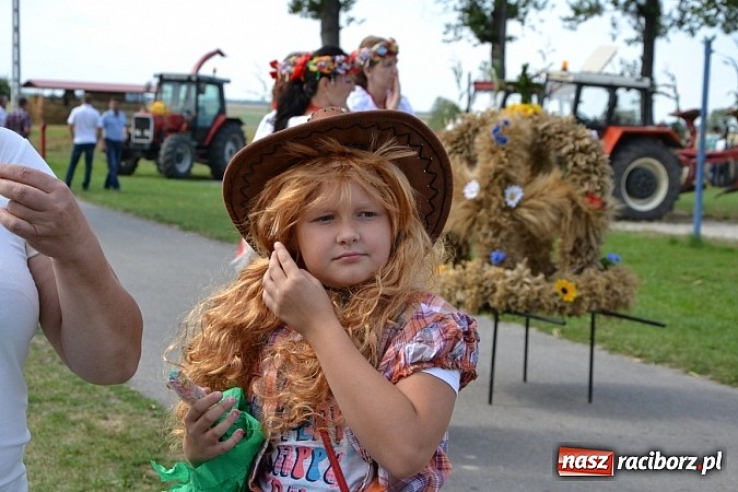Zdjęcie w galerii na portalu naszraciborz.pl: W korowodzie świetlica idzie na przodzie wiadomości z regionu
