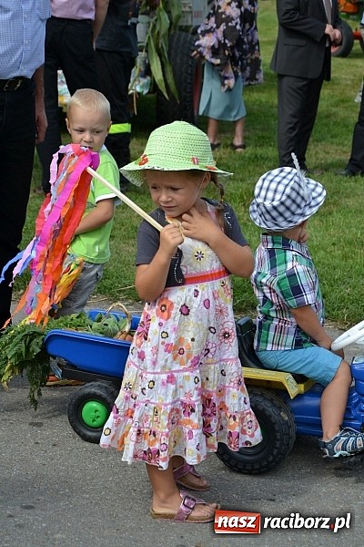 Zdjęcie w galerii na portalu naszraciborz.pl: W korowodzie świetlica idzie na przodzie wiadomości z regionu