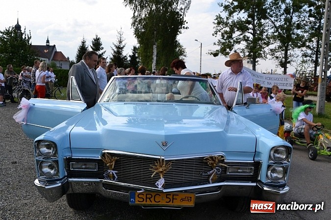 Zdjęcie w galerii na portalu naszraciborz.pl: W korowodzie świetlica idzie na przodzie wiadomości z regionu