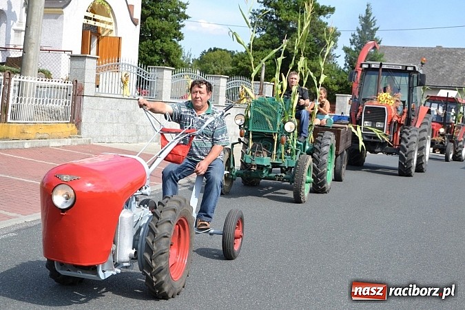 Zdjęcie w galerii na portalu naszraciborz.pl: W korowodzie świetlica idzie na przodzie wiadomości z regionu