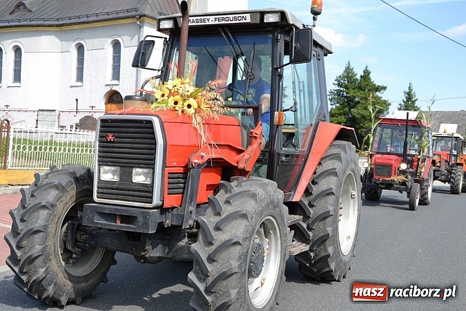 Zdjęcie w galerii na portalu naszraciborz.pl: W korowodzie świetlica idzie na przodzie wiadomości z regionu