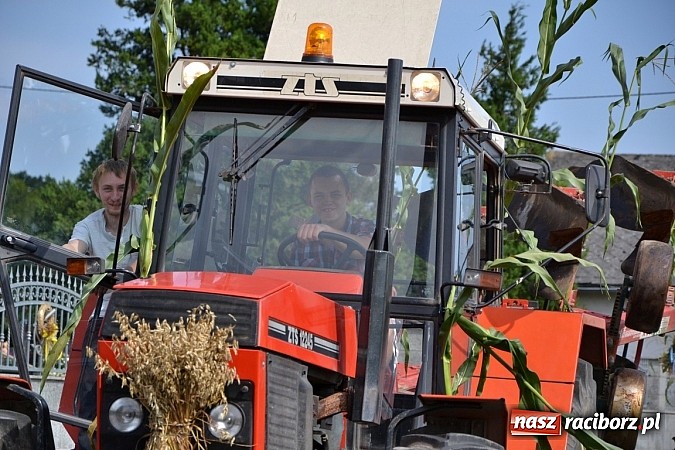 Zdjęcie w galerii na portalu naszraciborz.pl: W korowodzie świetlica idzie na przodzie wiadomości z regionu