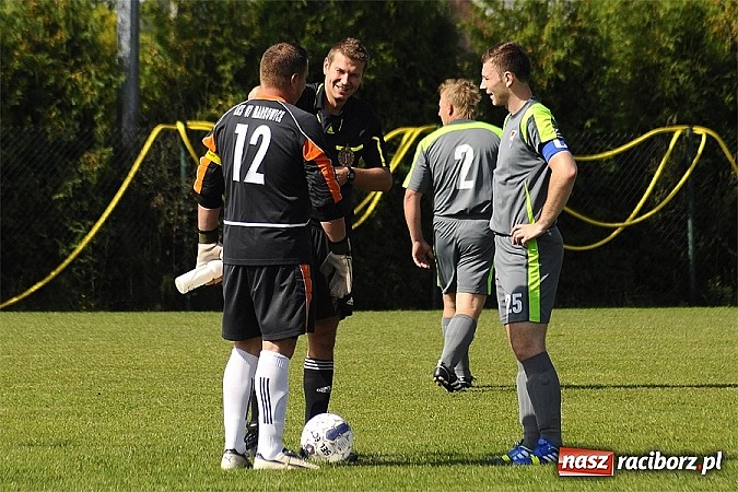 Zdjęcie w galerii na portalu naszraciborz.pl: Trafił Wilk razy kilka... Pierwsze punkty Markowic wiadomości z regionu
