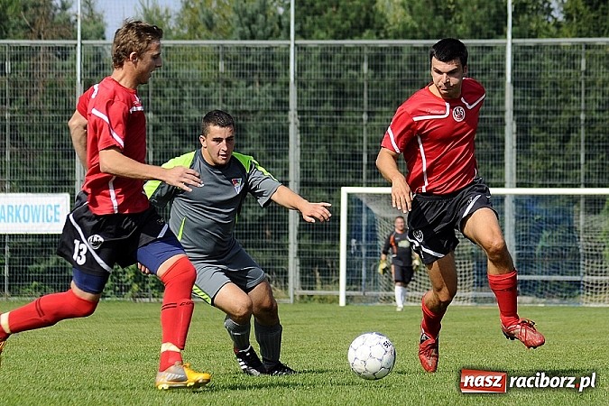 Zdjęcie w galerii na portalu naszraciborz.pl: Trafił Wilk razy kilka... Pierwsze punkty Markowic wiadomości z regionu