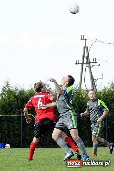 Zdjęcie w galerii na portalu naszraciborz.pl: Trafił Wilk razy kilka... Pierwsze punkty Markowic wiadomości z regionu