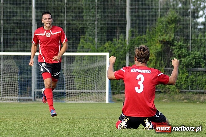 Zdjęcie w galerii na portalu naszraciborz.pl: Trafił Wilk razy kilka... Pierwsze punkty Markowic wiadomości z regionu