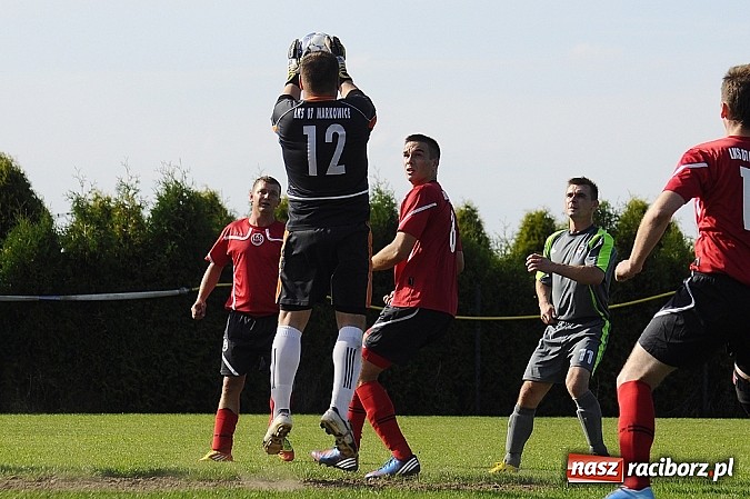 Zdjęcie w galerii na portalu naszraciborz.pl: Trafił Wilk razy kilka... Pierwsze punkty Markowic wiadomości z regionu