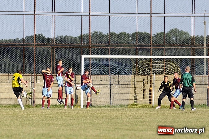 Zdjęcie w galerii na portalu naszraciborz.pl: C klasa: Zgoda wygrała ze Strzelcem wiadomości z regionu