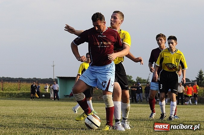 Zdjęcie w galerii na portalu naszraciborz.pl: C klasa: Zgoda wygrała ze Strzelcem wiadomości z regionu