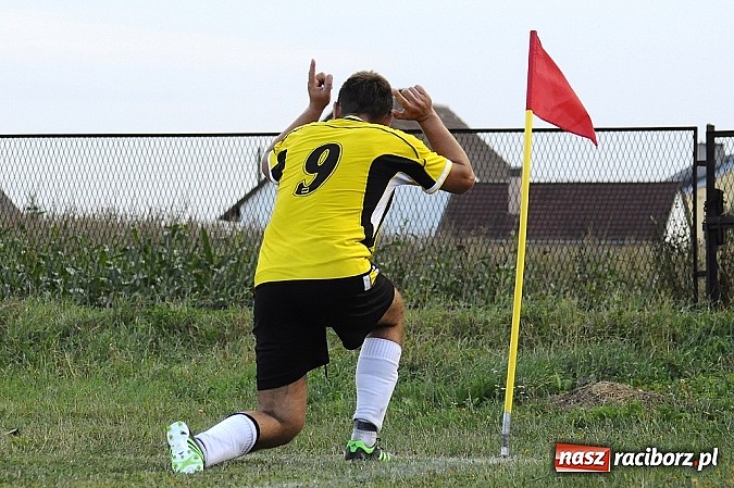 Zdjęcie w galerii na portalu naszraciborz.pl: C klasa: Zgoda wygrała ze Strzelcem wiadomości z regionu